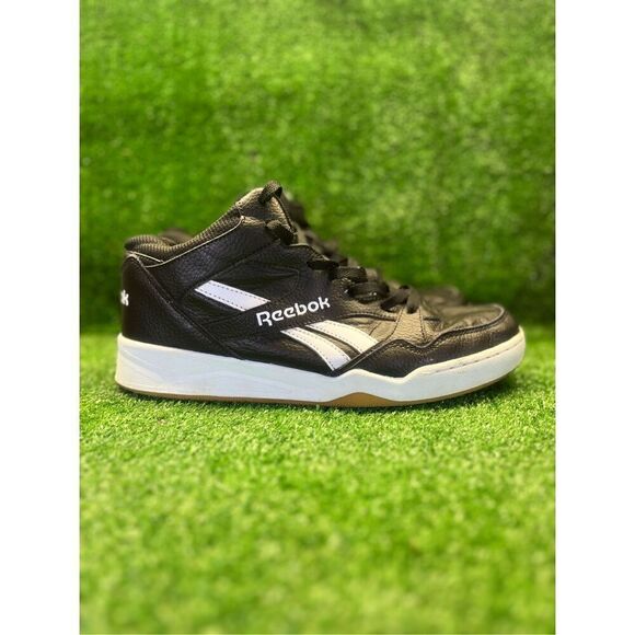 Reebok Galaxy1 Men’s Sz 10 Black/ White Mid Basketball Shoes Sneakers AR30109 - Picture 1 of 11